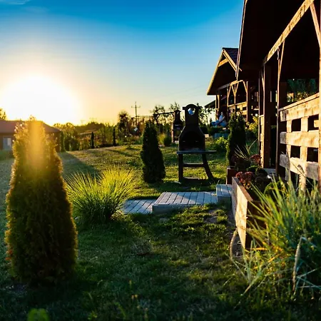 Nad Stawem Mazury Chalet *