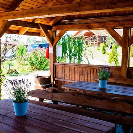 Nad Stawem Mazury