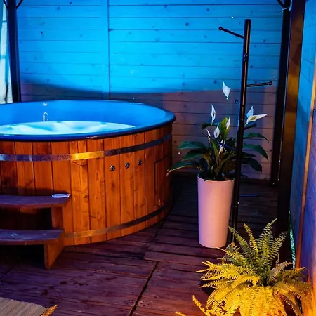 Nad Stawem Mazury D5 *