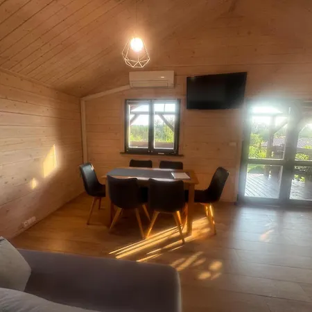 Nad Stawem Mazury D5 شاليه مارونجوفو